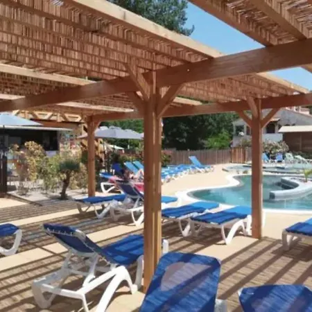 Parque de Campismo 3 Etoiles - Piscine - Eeebci Roquebrune-sur-Argens